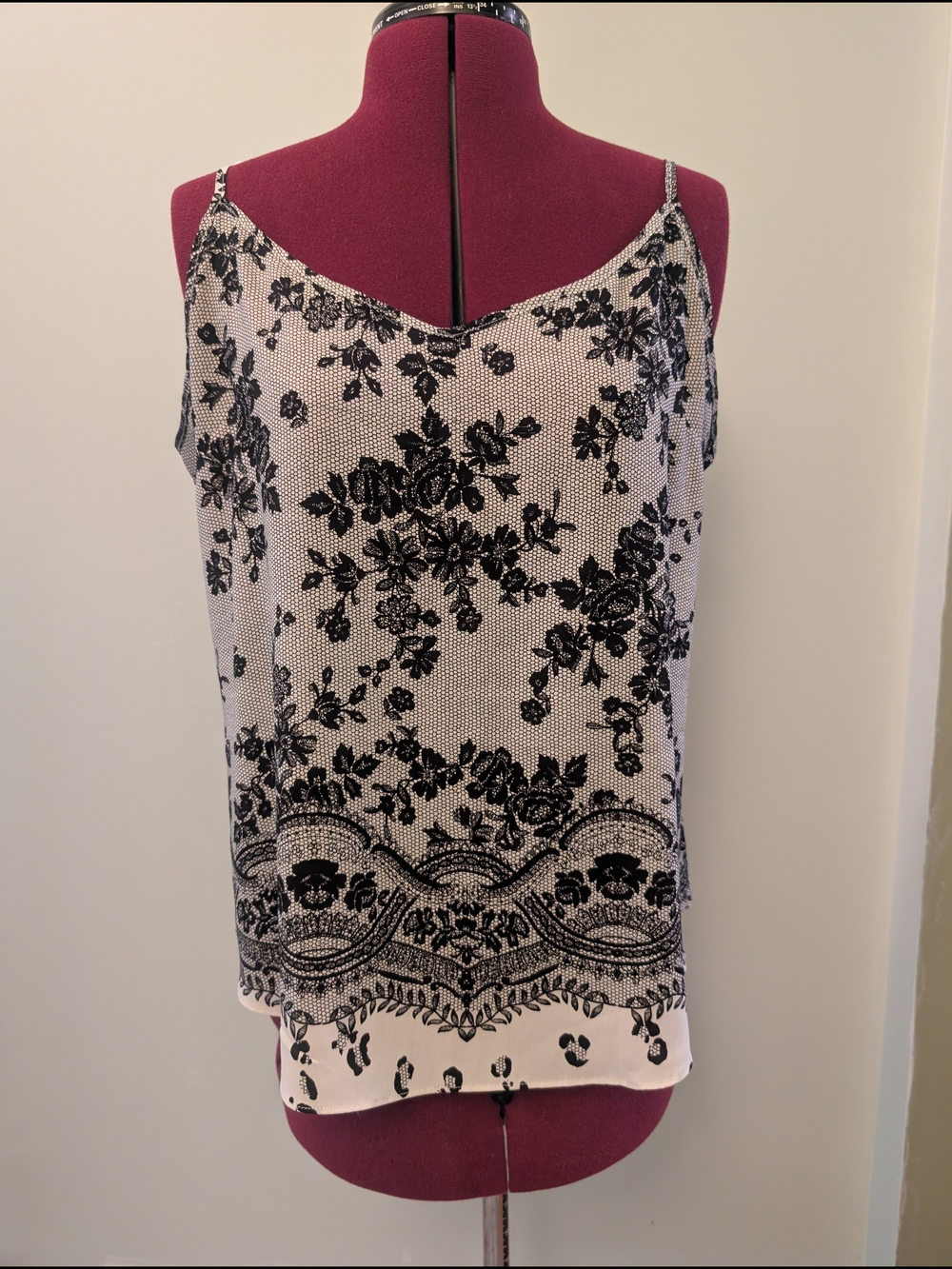 Worthington Black & White Floral Lace-Print Cami